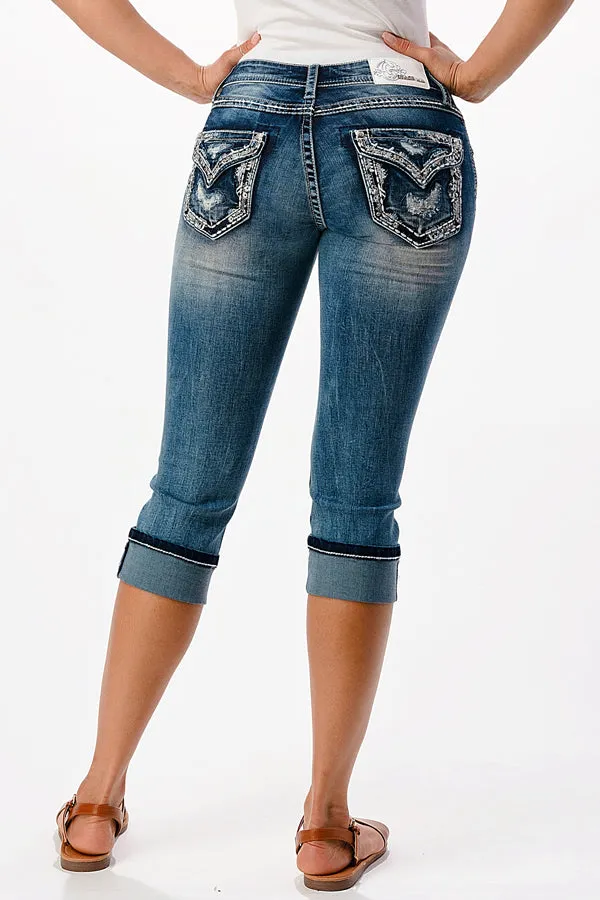 Border Faux Flap Embellishment Mid Rise Capri