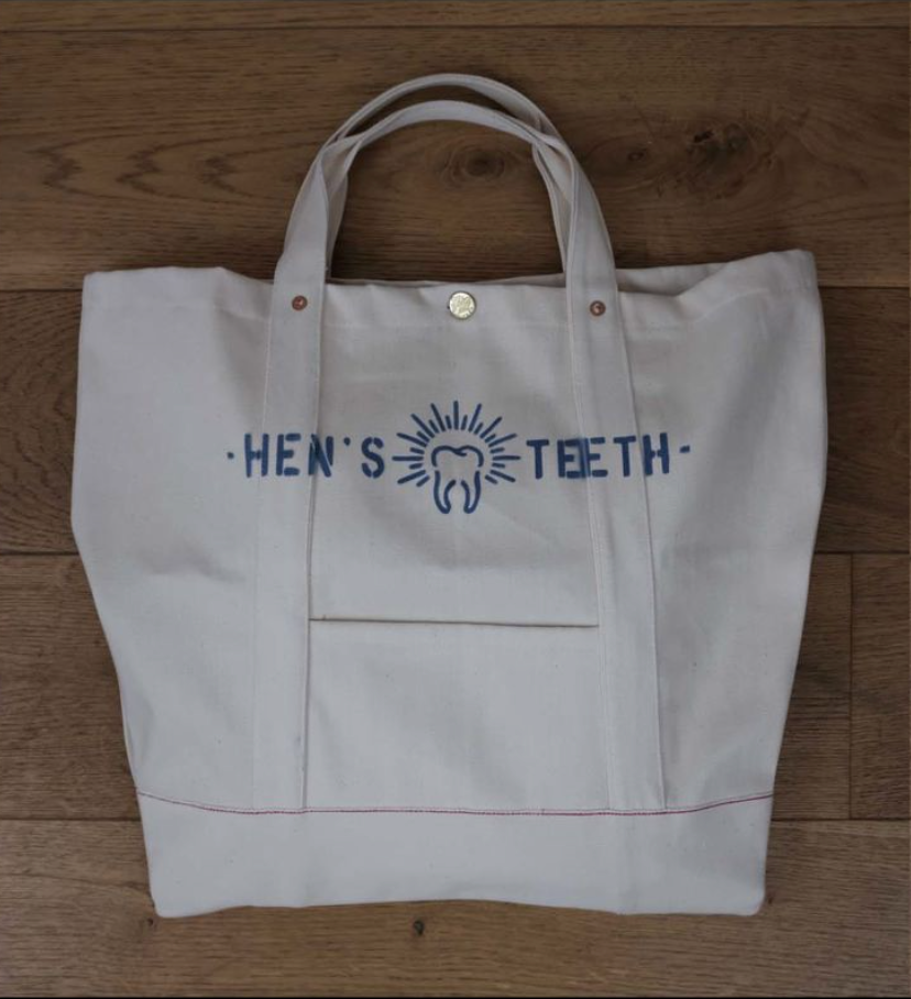 HENS TEETH ITALY Selvedge White Denim Bag