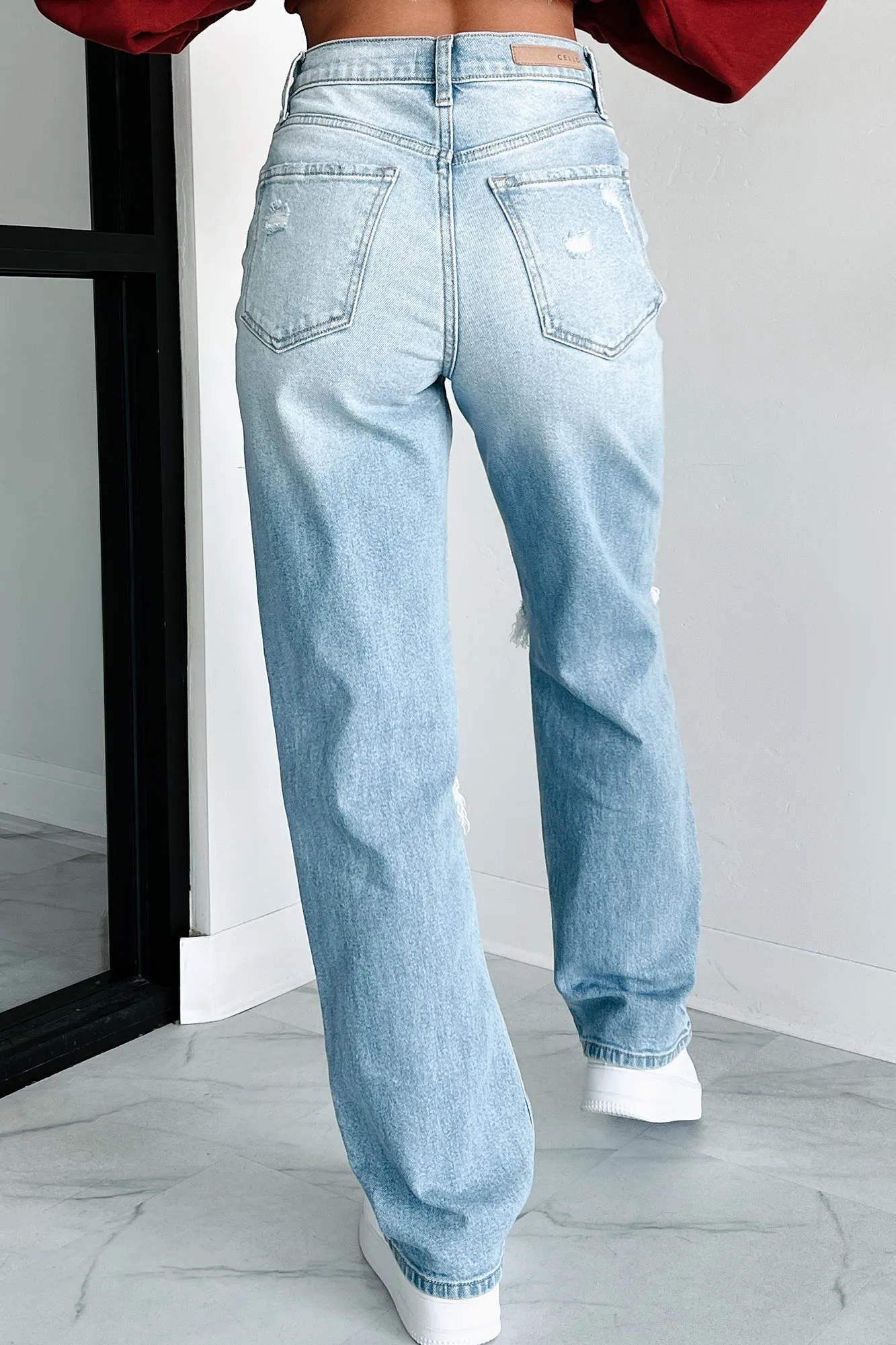 Monty High Rise Distressed Cello Dad Jeans (Light Denim)