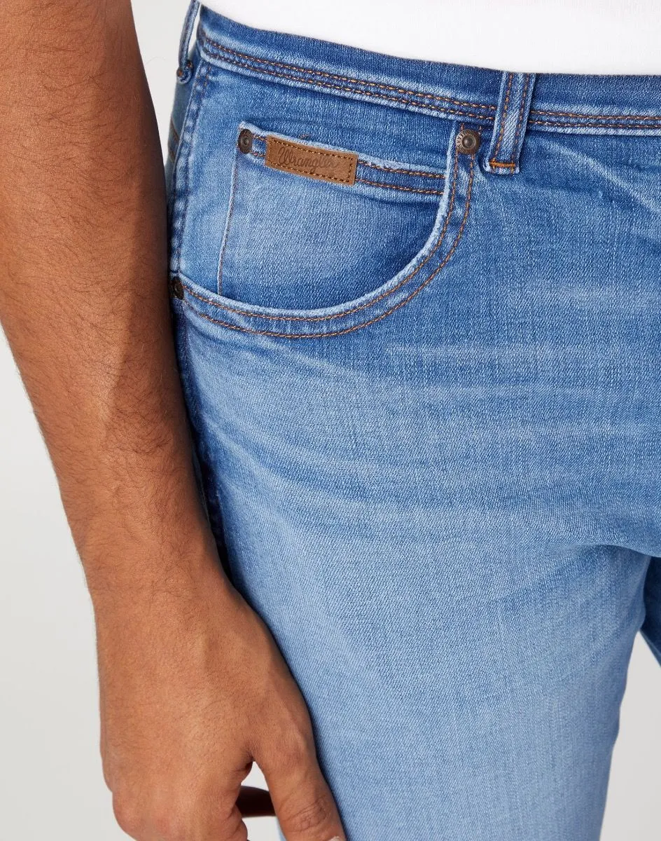 Wrangler Texas Slim Stretch Denim Jeans On Point